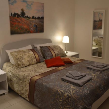 Residenze Principe Amedeo Hotel Bari Exterior foto