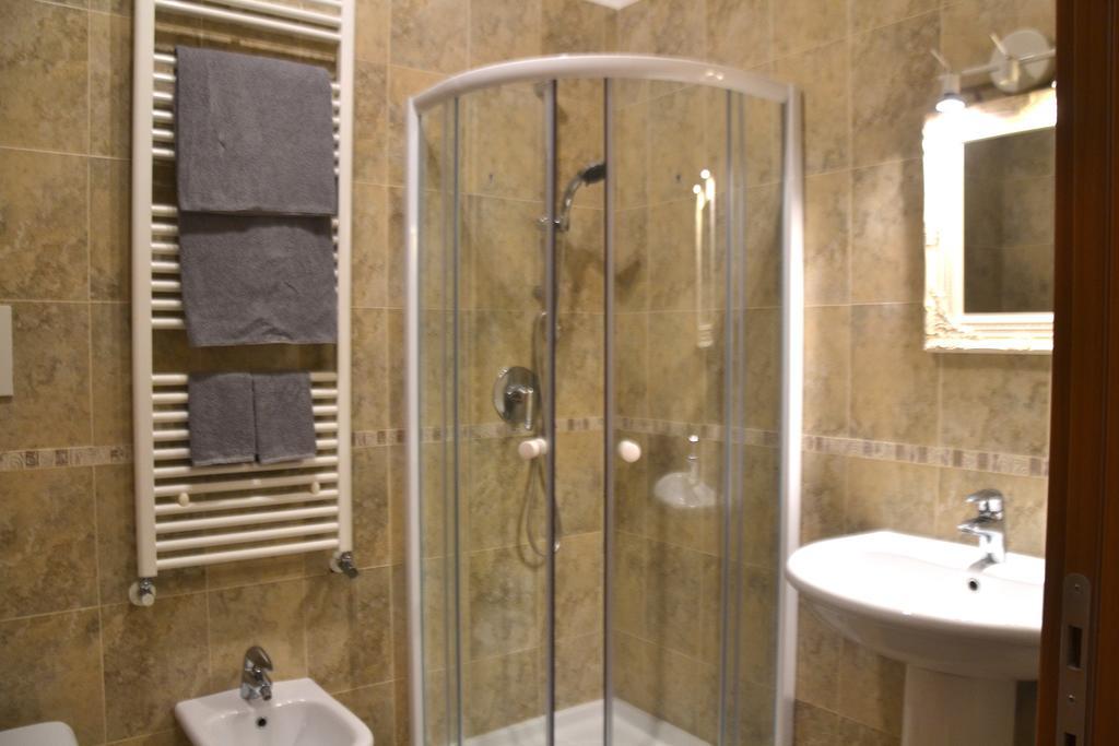 Residenze Principe Amedeo Hotel Bari Exterior foto